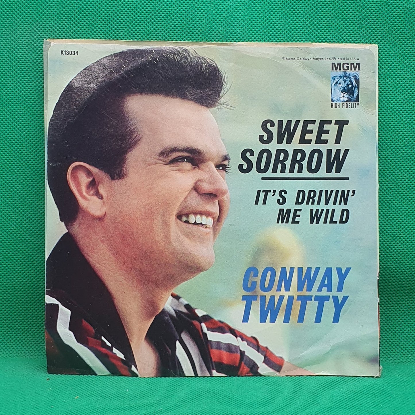 Conway Twitty - It's Drivin' Me Wild (SP)
