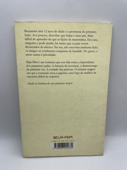 Livro-Beija-me-Jorge Araújo