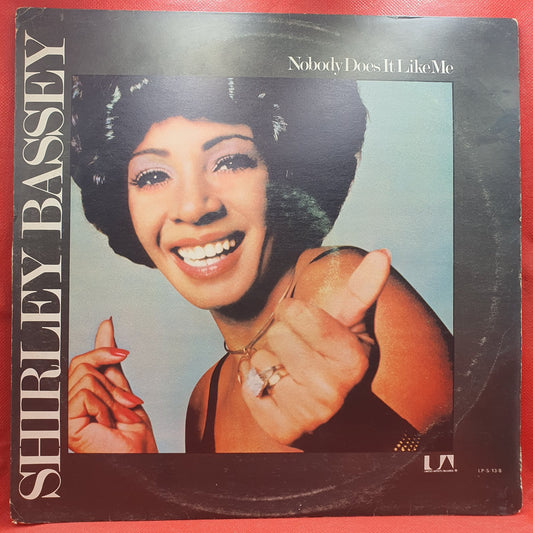 Shirley Bassey - Nobody Does It Like Me (LP)