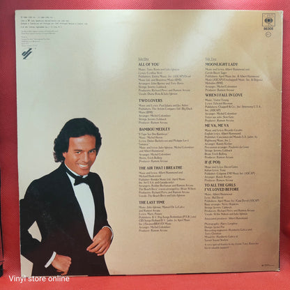 Julio Iglesias – 1100 Bel Air Place