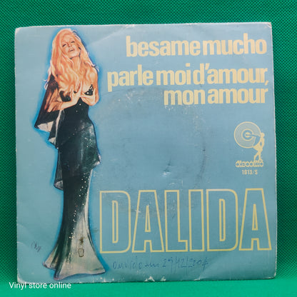 Dalida – Besame Mucho / Parle Moi D'Amour Mon Amour