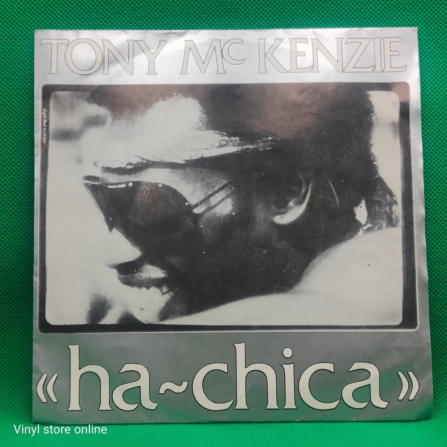 Tony McKenzie – Ha Chica