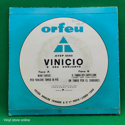 Vinicio  – Mini Tango