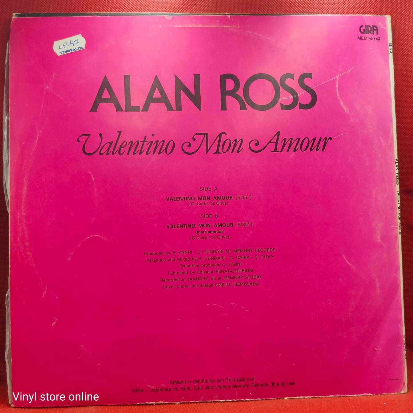 Alan Ross – Valentino Mon Amour 