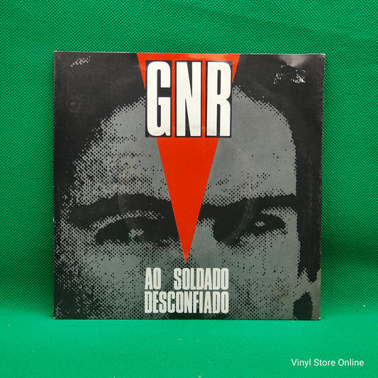 GNR ‎– Ao Soldado Desconfiado