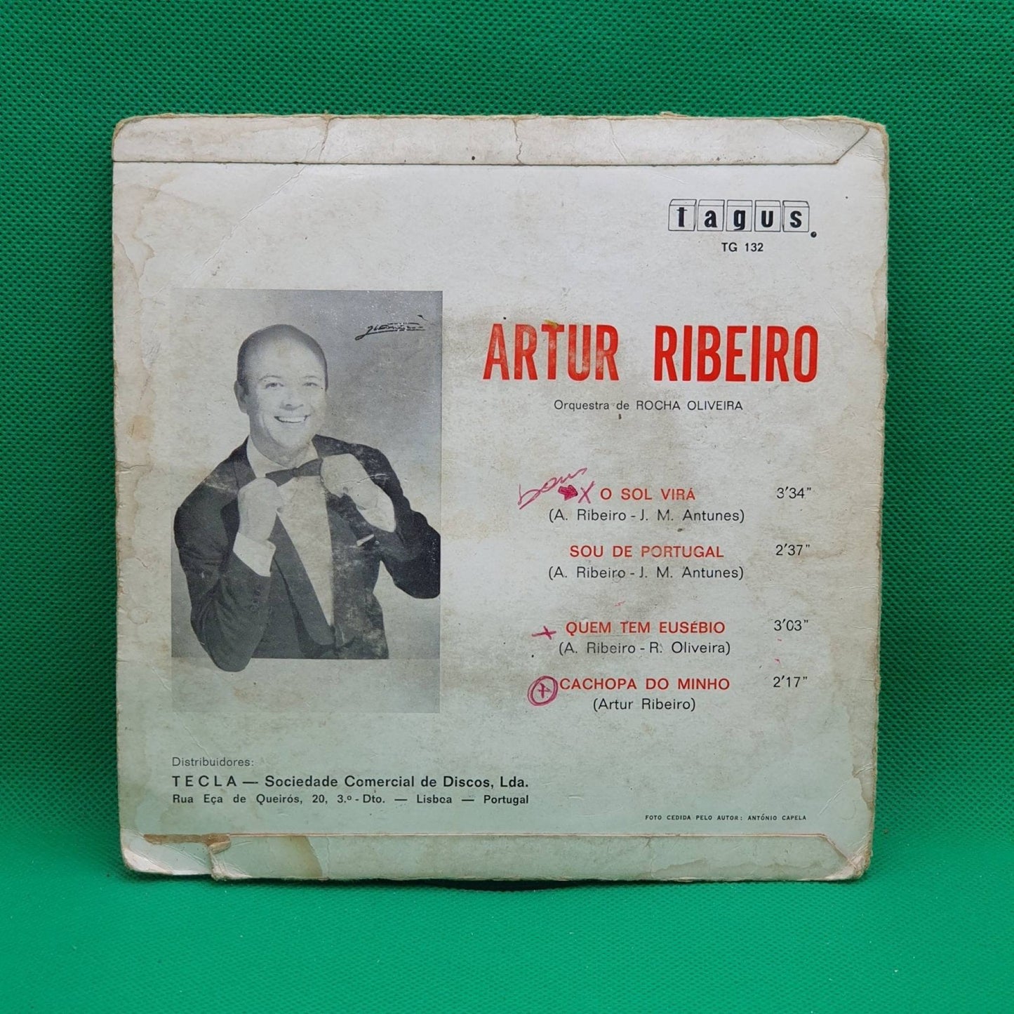 Artur Ribeiro ‎– Quem Tem Eusébio - Vinyl Store Online