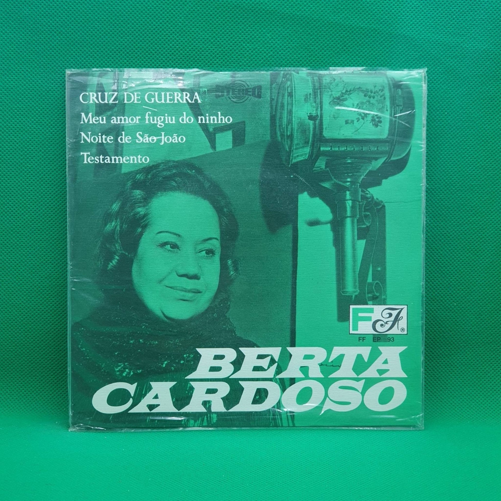 Berta Cardoso ‎– Cruz De Guerra - Vinyl Store Online