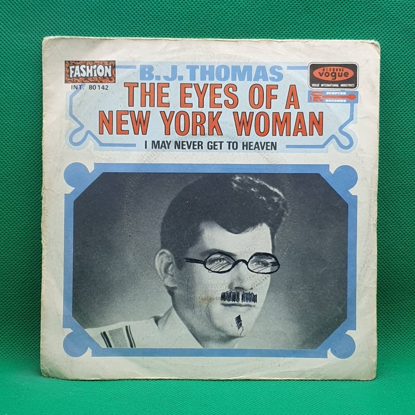 B.J. Thomas ‎– The Eyes Of A New York Woman - Vinyl Store Online