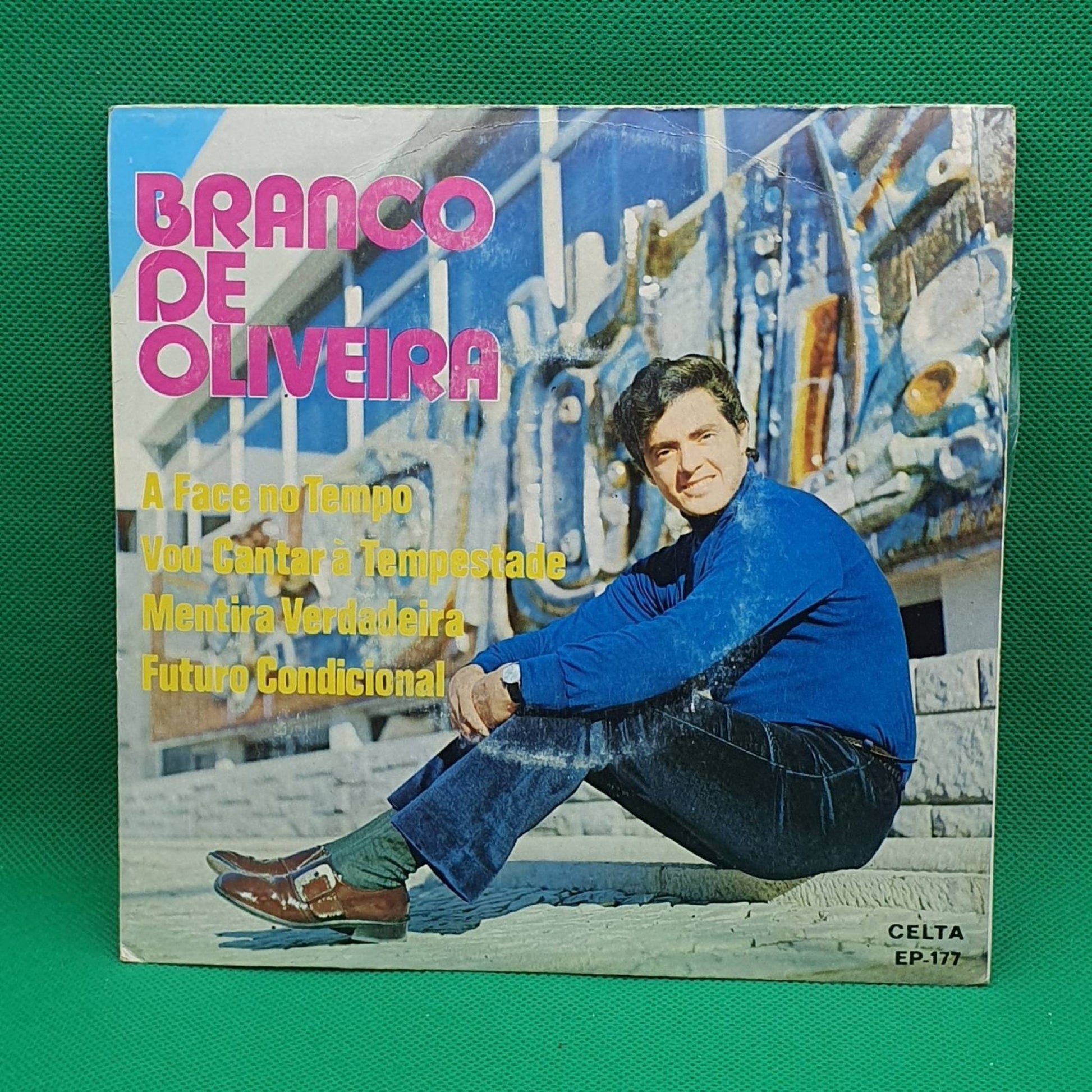 Branco De Oliveira ‎– Futuro Condicional - Vinyl Store Online