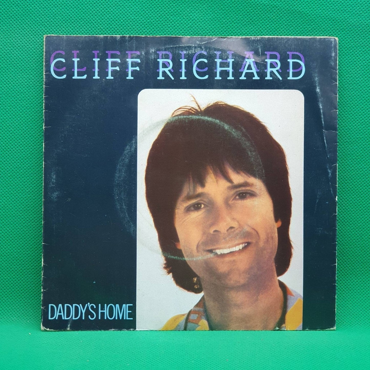 Cliff Richard ‎– Daddy's Home - Vinyl Store Online