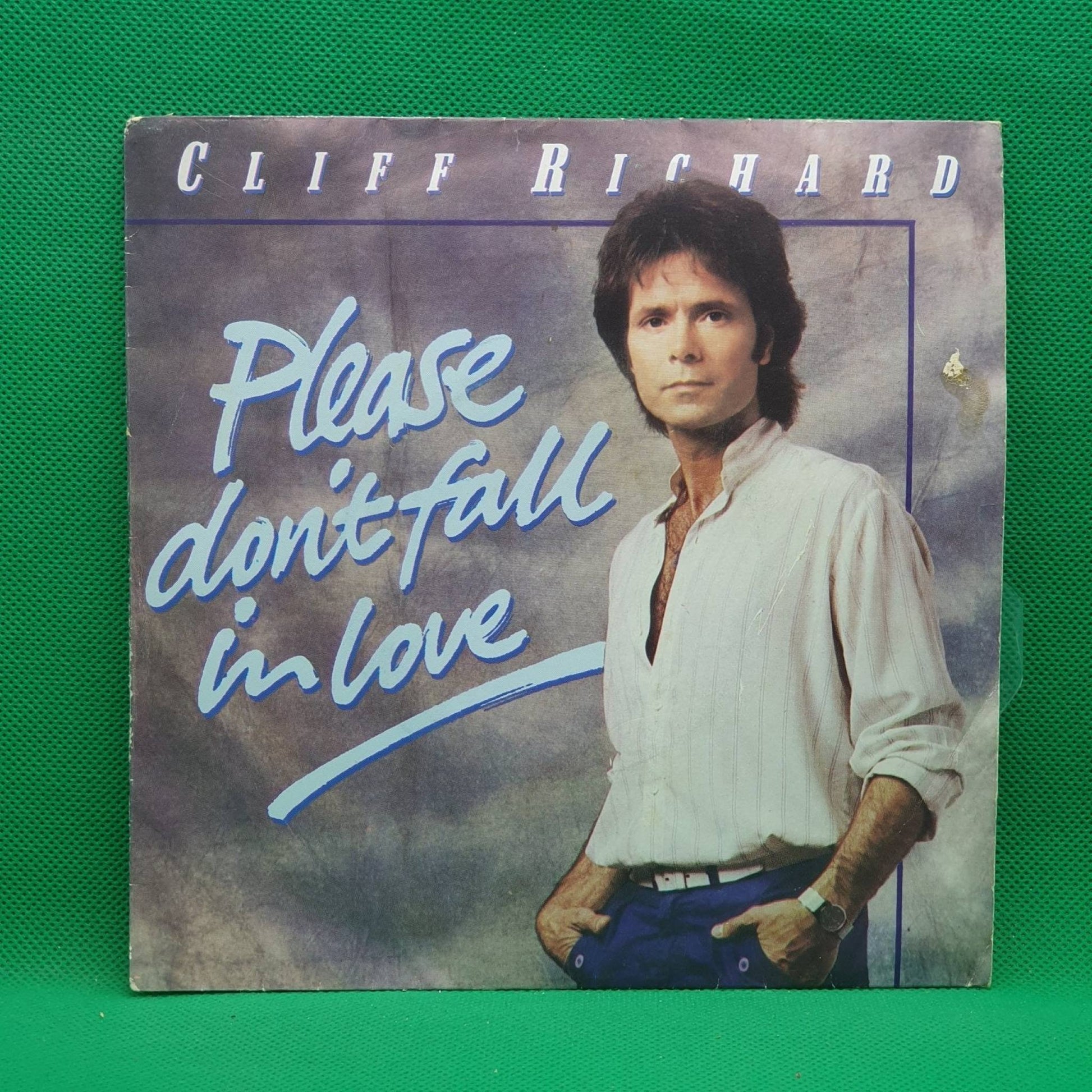 Cliff Richard ‎– Please Don't Fall In Love - Vinyl Store Online