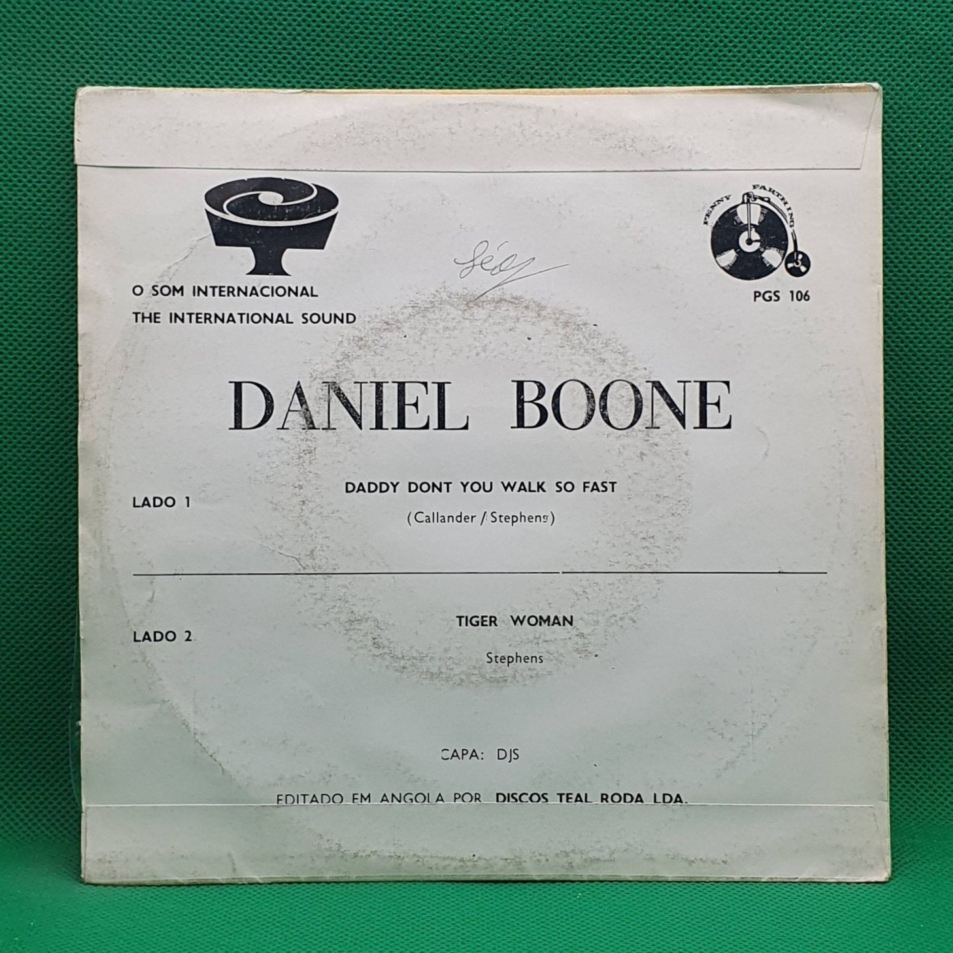 Daniel Boone ‎– Daddy Don't You Walk So Fast / Tiger Woman - Vinyl Store Online