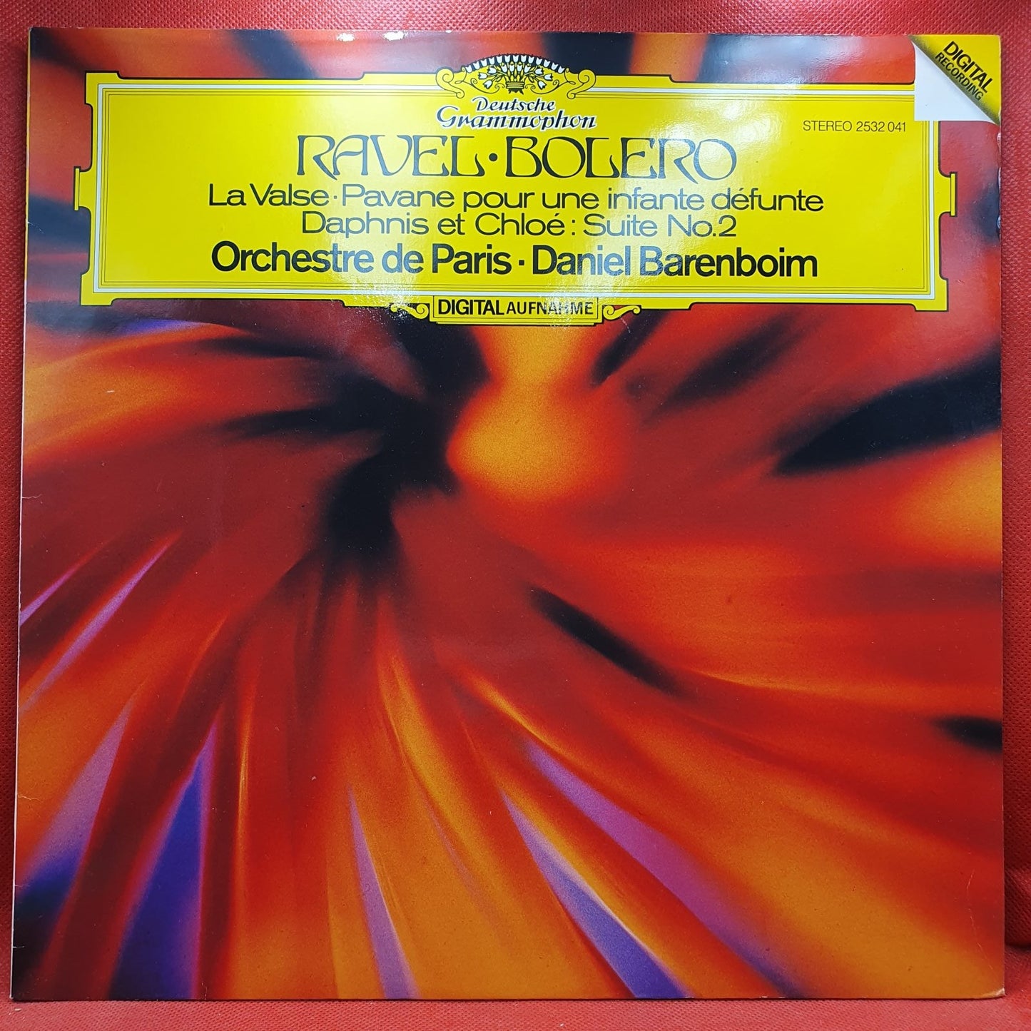 Ravel · Orchestre De Paris · Daniel Barenboim - Bolero · La Valse · Pavane Pour Une Infante Défunte · Daphnis Et Chloé: Suite No. 2 (LP) · fotografia 1