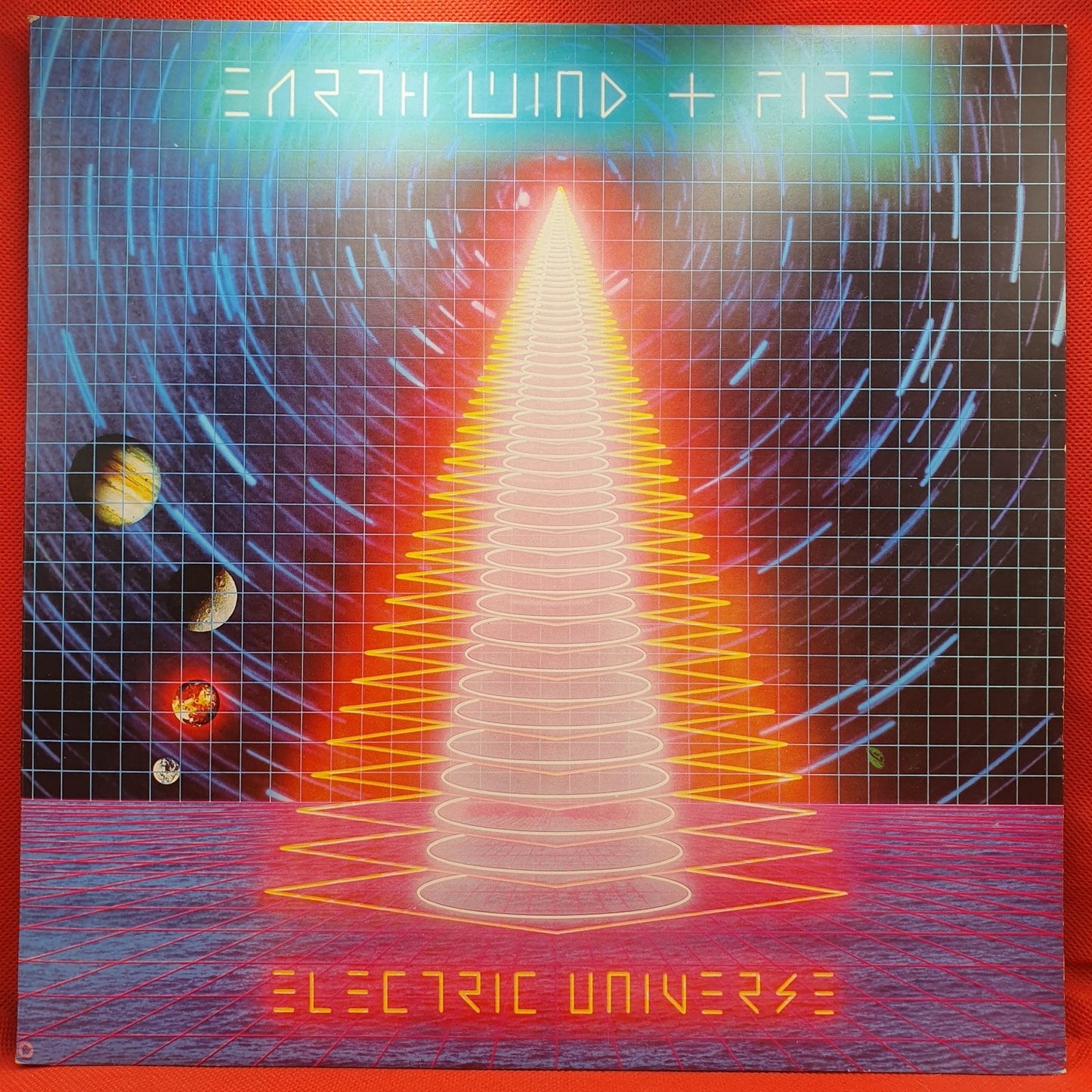 Earth, Wind & Fire - Electric Universe (LP) · fotografia 1