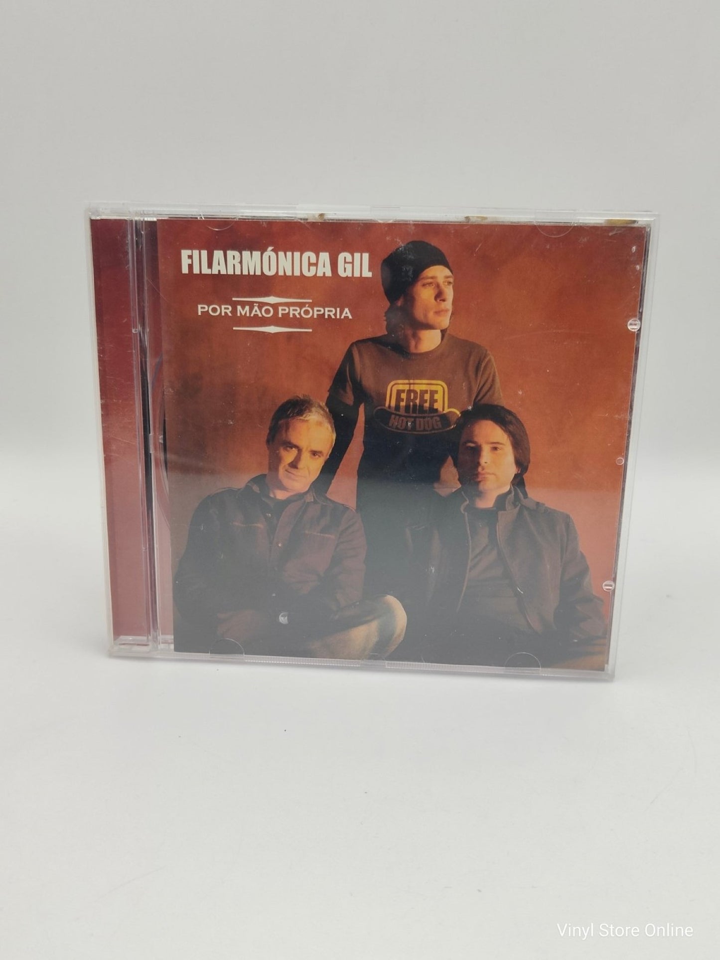 Filarmónica Gil ‎– Por Mão Própria - Vinyl Store Online