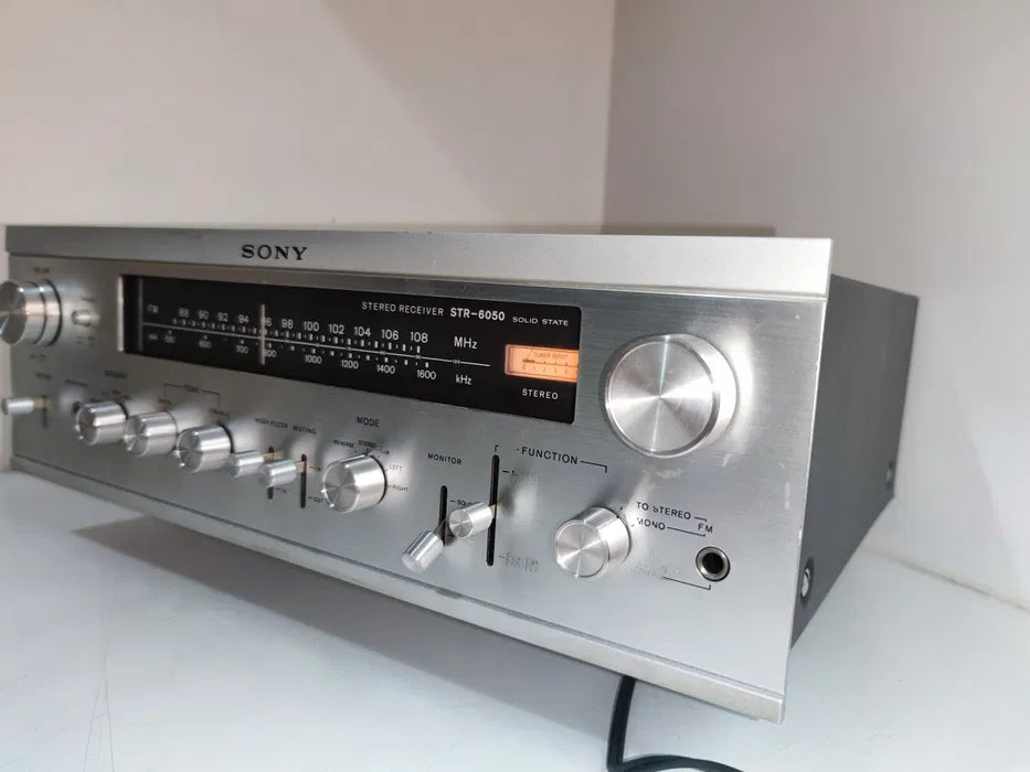 Amplificador sintonizador Sony str 6050 - Vintage ano 1971