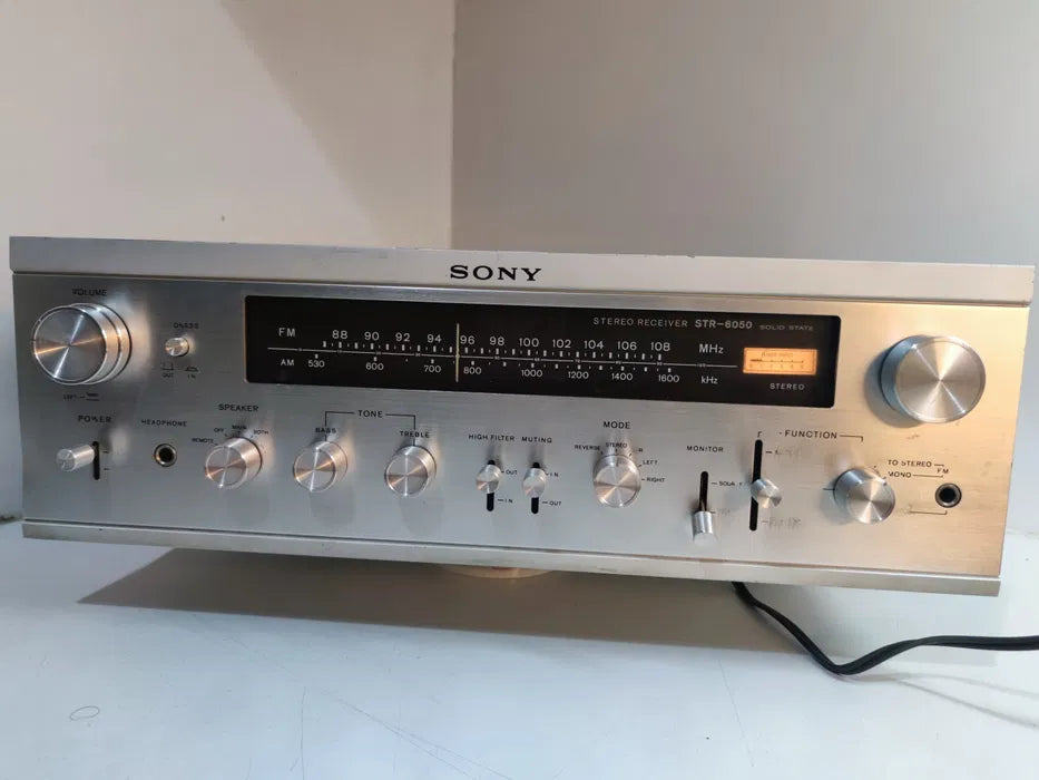 Amplificador sintonizador Sony str 6050 - Vintage ano 1971