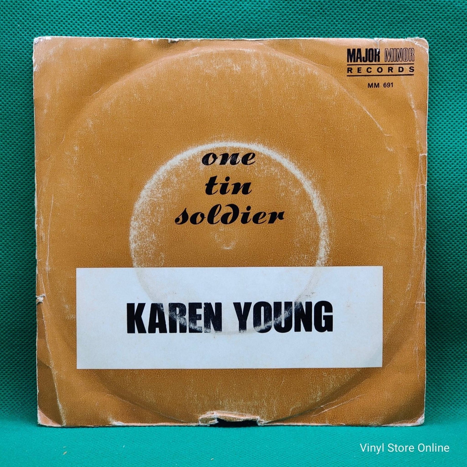 Karen Young ‎– Que Sera Sera - Vinyl Store Online