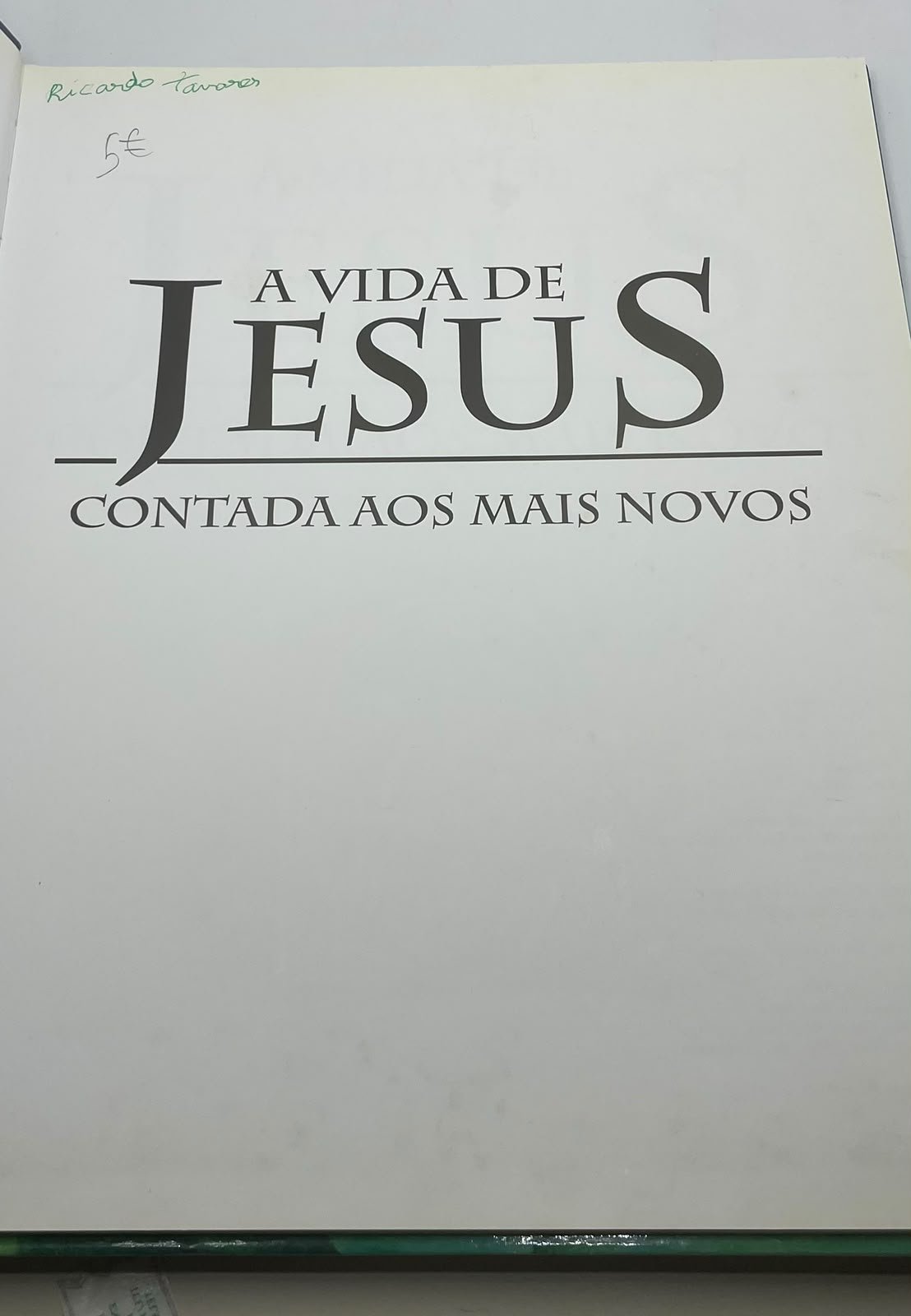 Livro- A vida de Jesus contada aos mais novos · fotografia 3