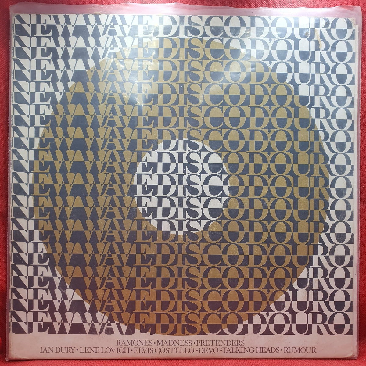 Various - New Wave Disco D'Ouro (LP) · fotografia 1 · VSO#1038-2656