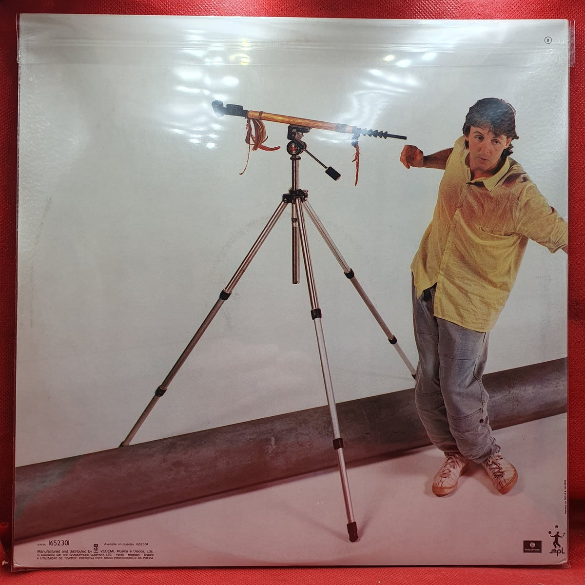 Paul McCartney - Pipes Of Peace (LP) · fotografia 2 · VSO#1164-2831