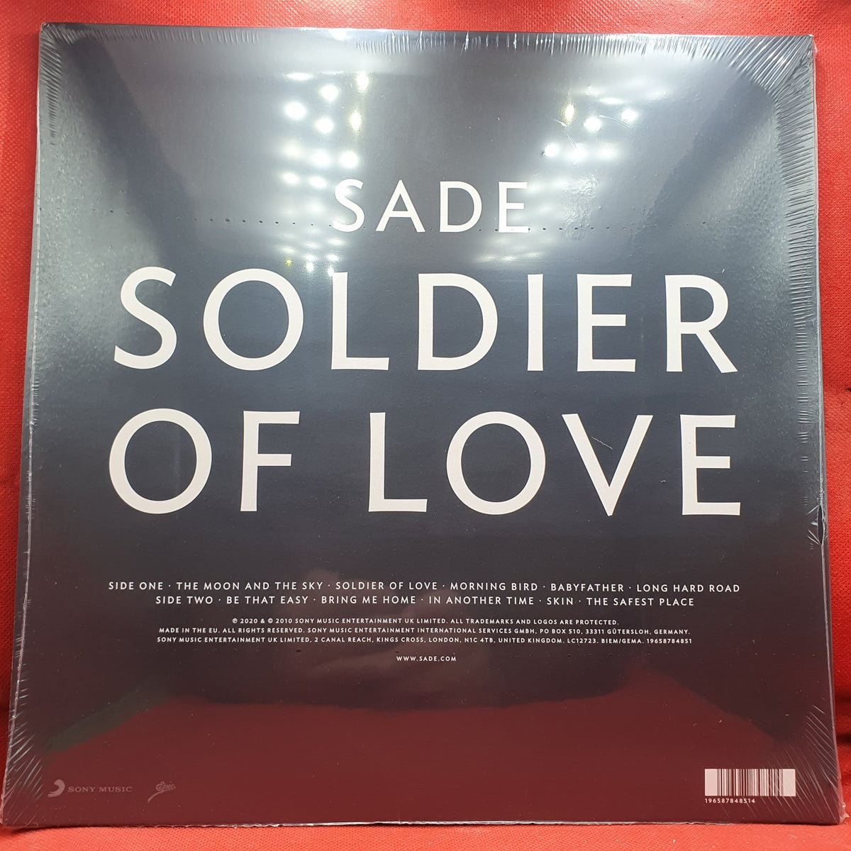 Sade - Soldier Of Love (LP) · fotografia 2 · VSO#1582-4039