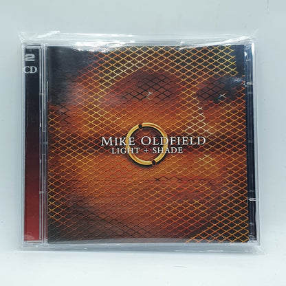Mike Oldfield - Light + Shade (CD) · fotografia 1 · VSO#1737-4114