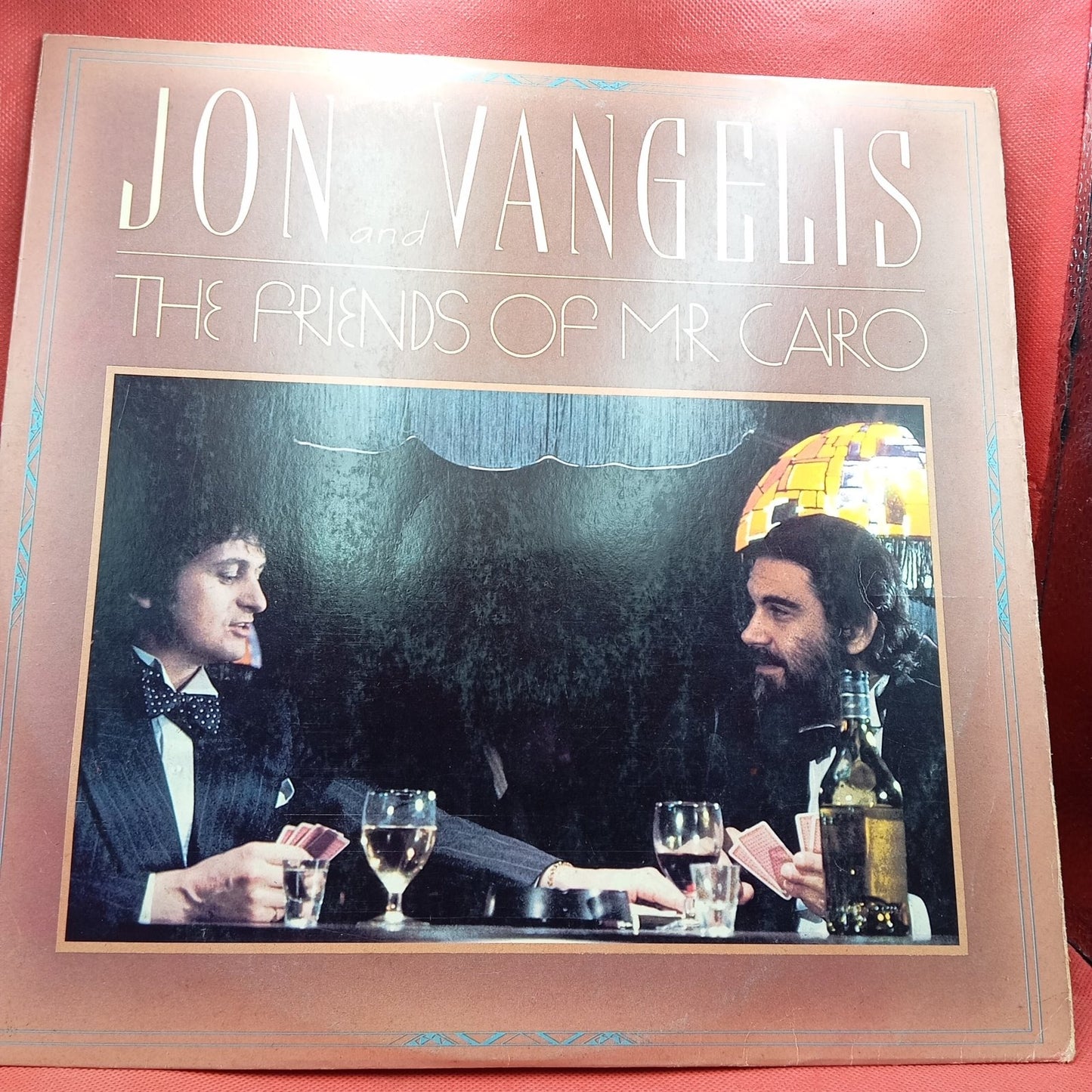 Jon And Vangelis - The Friends Of Mr. Cairo (LP) · fotografia 1 · VSO#175-445