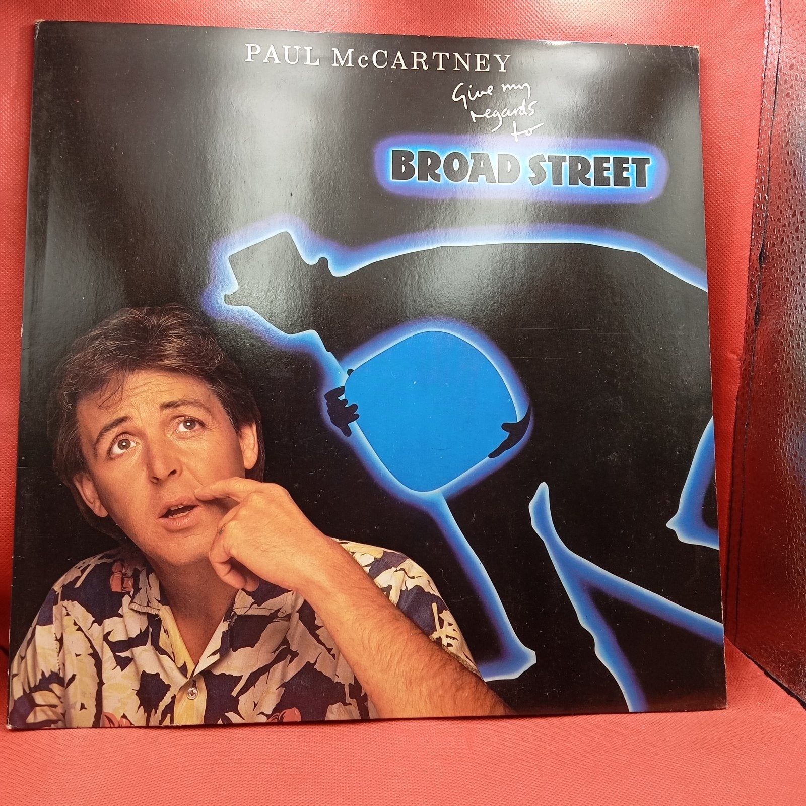 Paul McCartney - Give My Regards To Broad Street (LP) · fotografia 1 · VSO#196-441