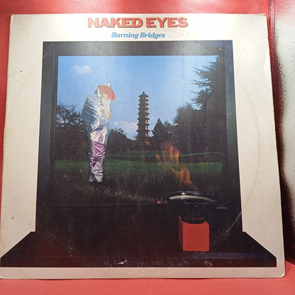 Naked Eyes - Burning Bridges (LP) · fotografia 1 · VSO#383-990