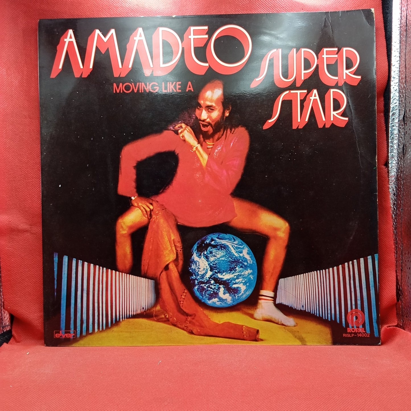Amadeo - Moving Like A Superstar (LP) · fotografia 1 · VSO#408-1038