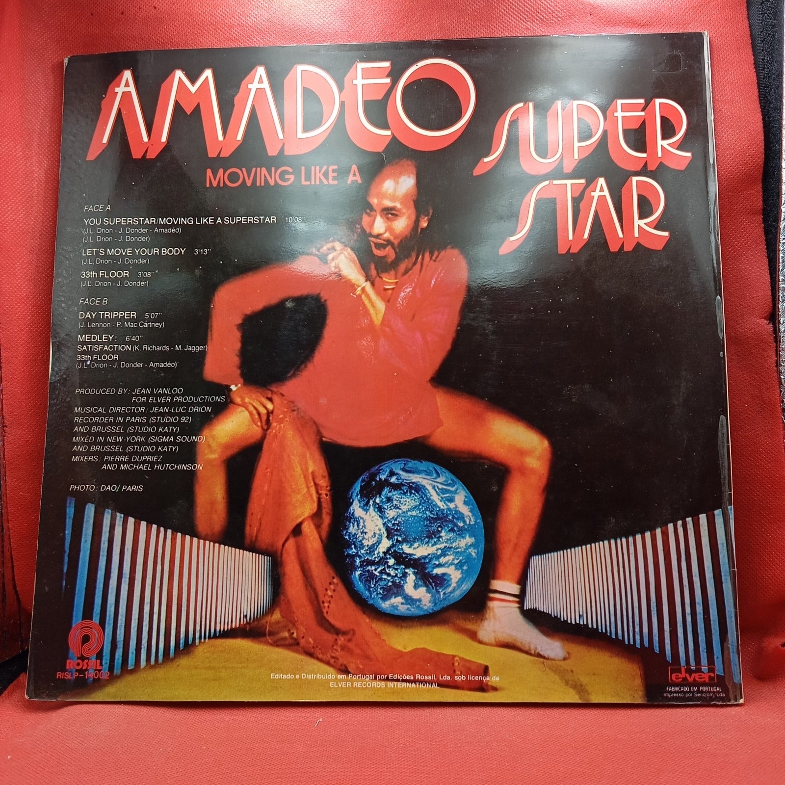 Amadeo - Moving Like A Superstar (LP) · fotografia 2 · VSO#408-1039