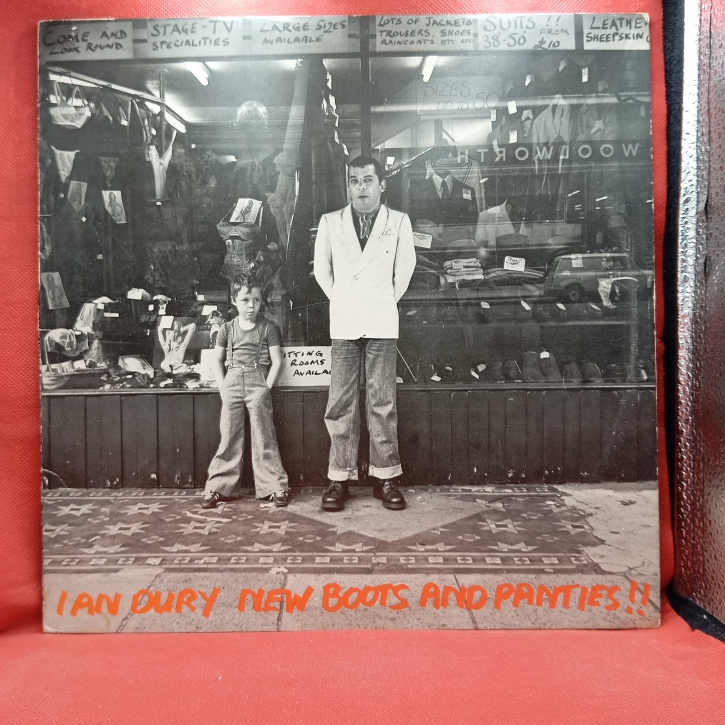 Ian Dury - New Boots And Panties!! (LP) · fotografia 1 · VSO#433-1055