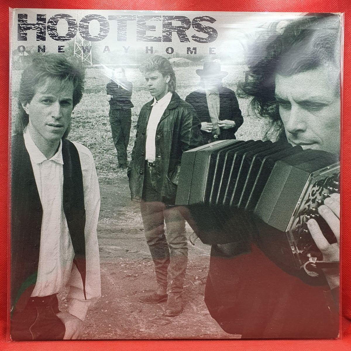 Hooters - One Way Home (LP) · fotografia 1 · VSO#886-2366
