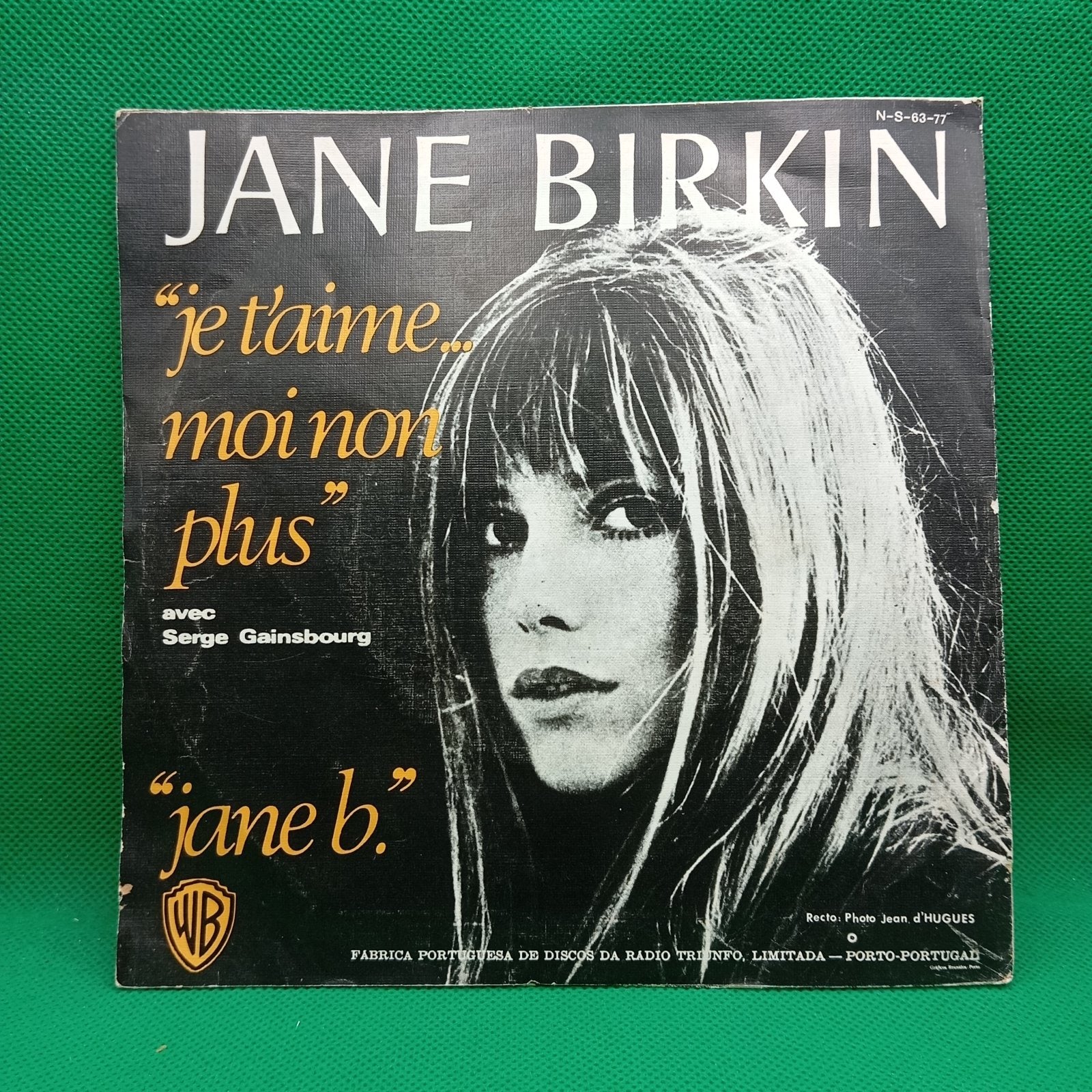 Jane Birkin Avec Serge Gainsbourg - Je T'aime... Moi Non Plus (SP) · fotografia 2 · VSO#92-270