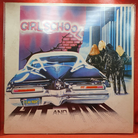 Girlschool - Hit And Run (LP) · fotografia 1 · VSO#946-2428