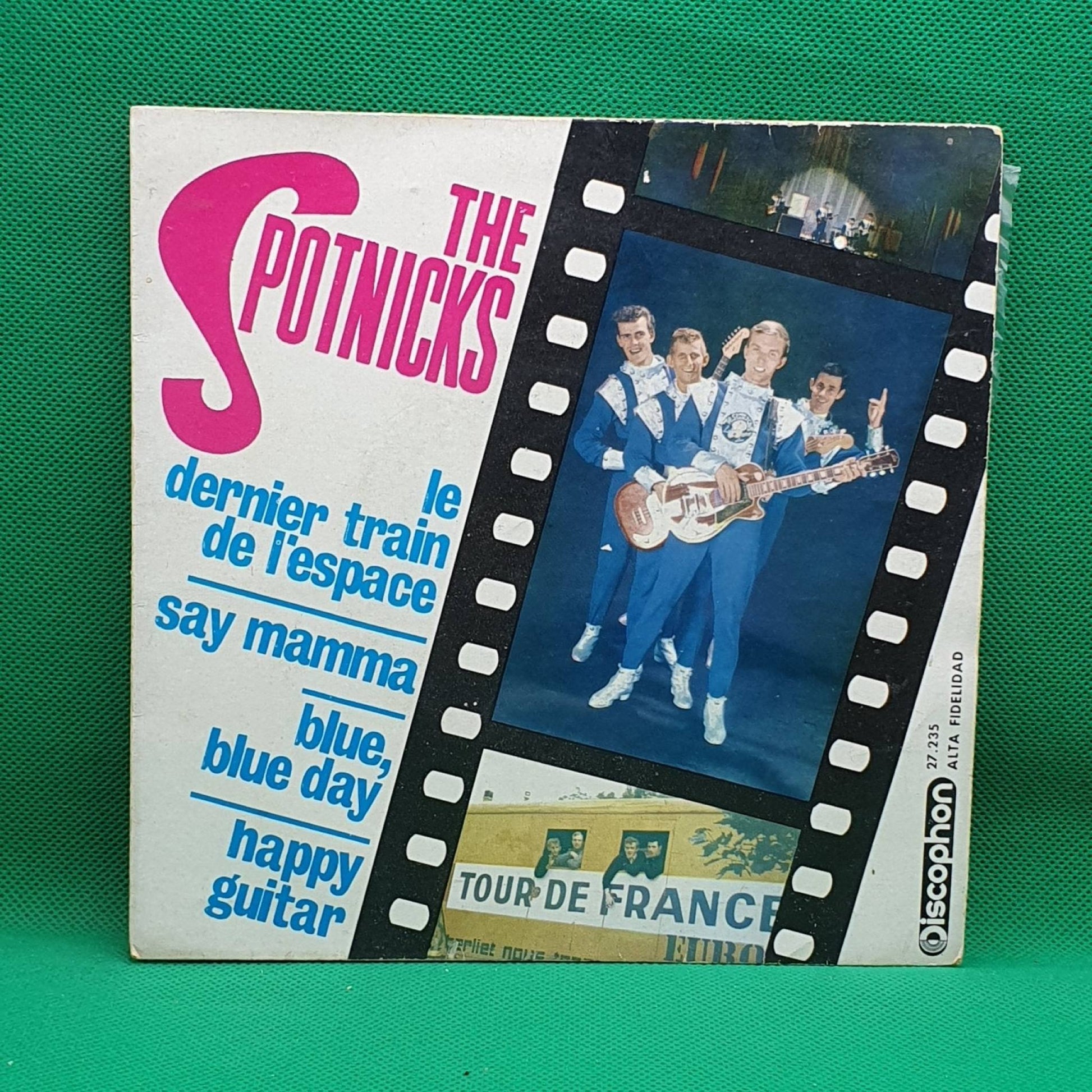 The Spotnicks ‎– Le Dernier Train De L'espace / Say Mama - Vinyl Store Online