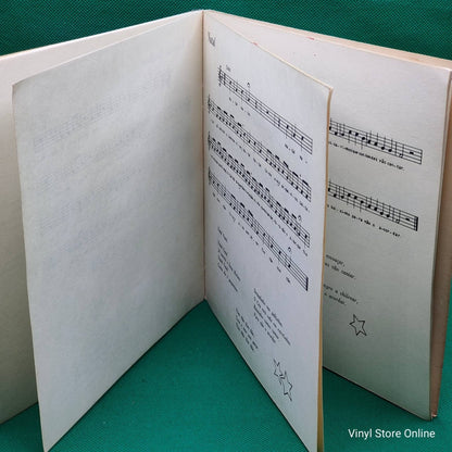Vitoria Reis - O Livro e o Disco da Criança II - Vinyl Store Online